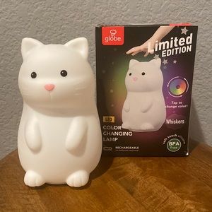 SALE Kitty LED Color Changing Lamp New in Box